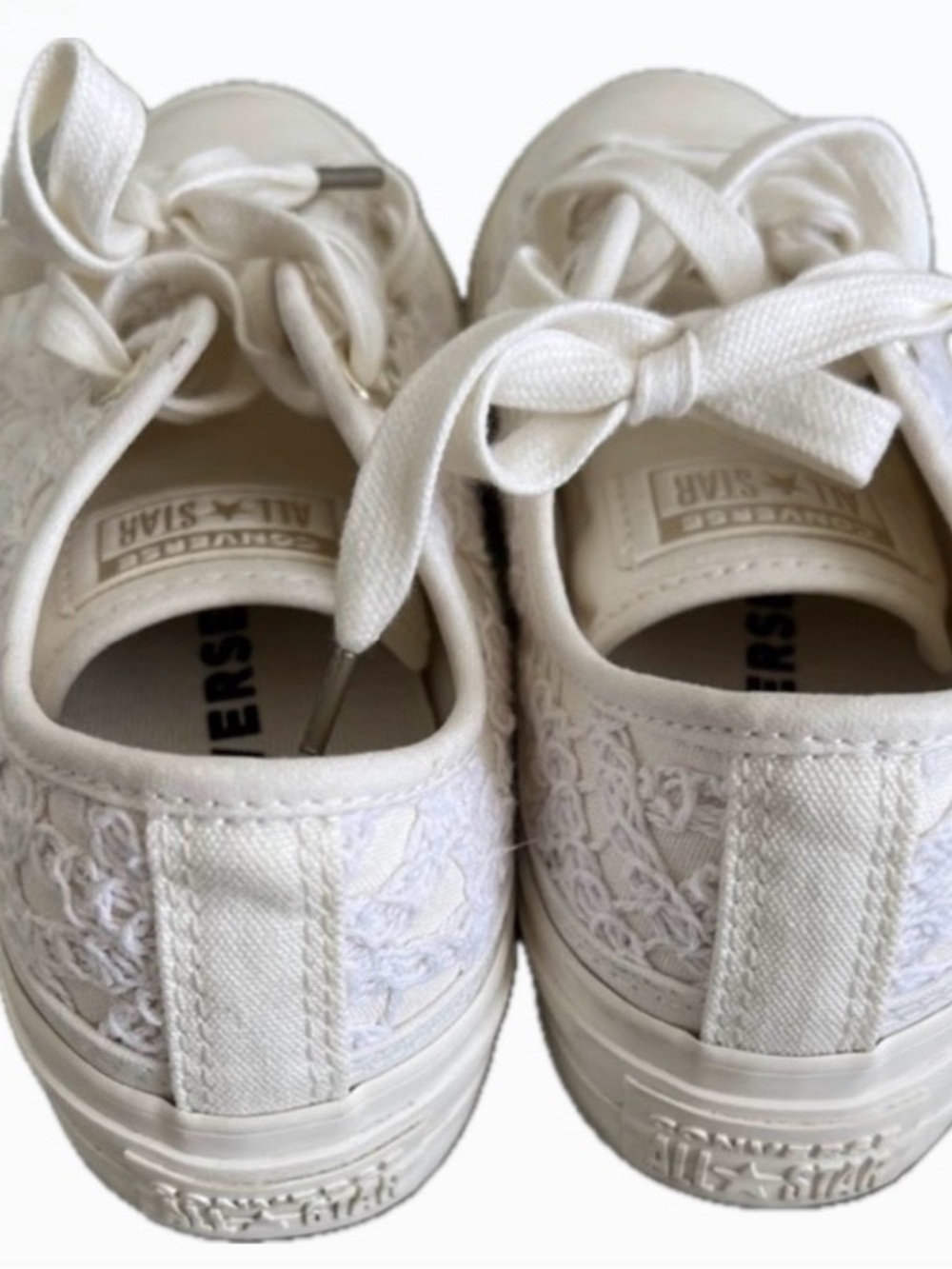 Converse White Lace Low Top Platform Sneakers - Picture 4 of 5